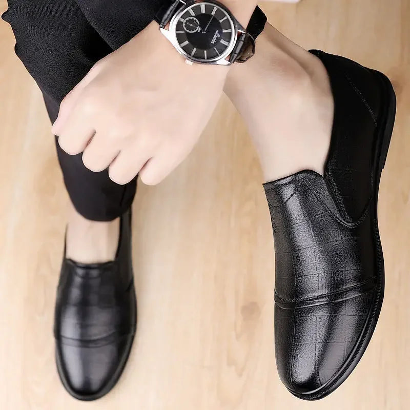 Social Shoe Male Spring Autumn Brown Men's Formal Shoes Round Toe Black Official Leather Casual Cowhide Footwear Clothing Office