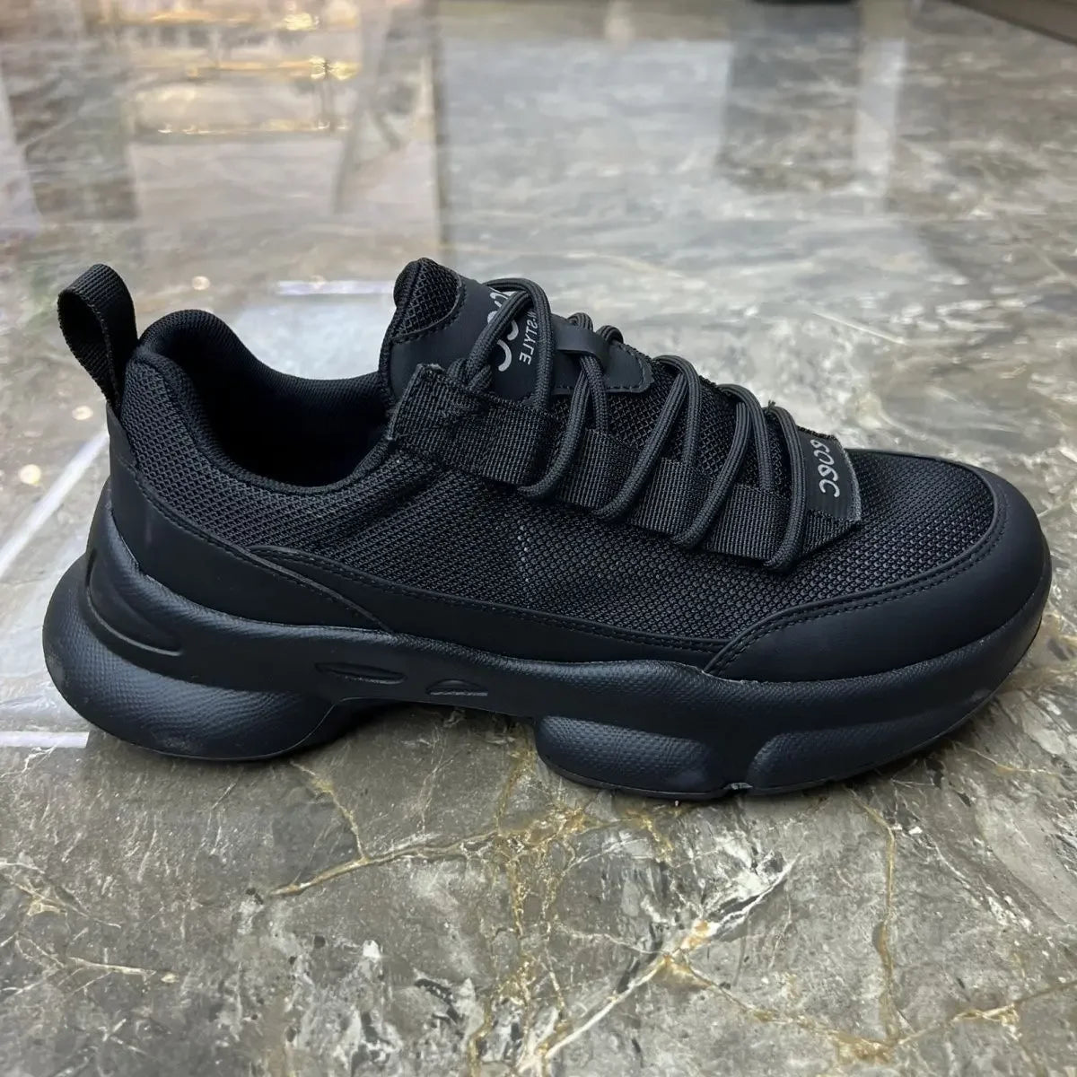 Sport Shoes Men's Tennis Shoes Are Comfortable Breathable Fashionable Versatile Trendy Black Casual Men's Shoe Designer Shoes