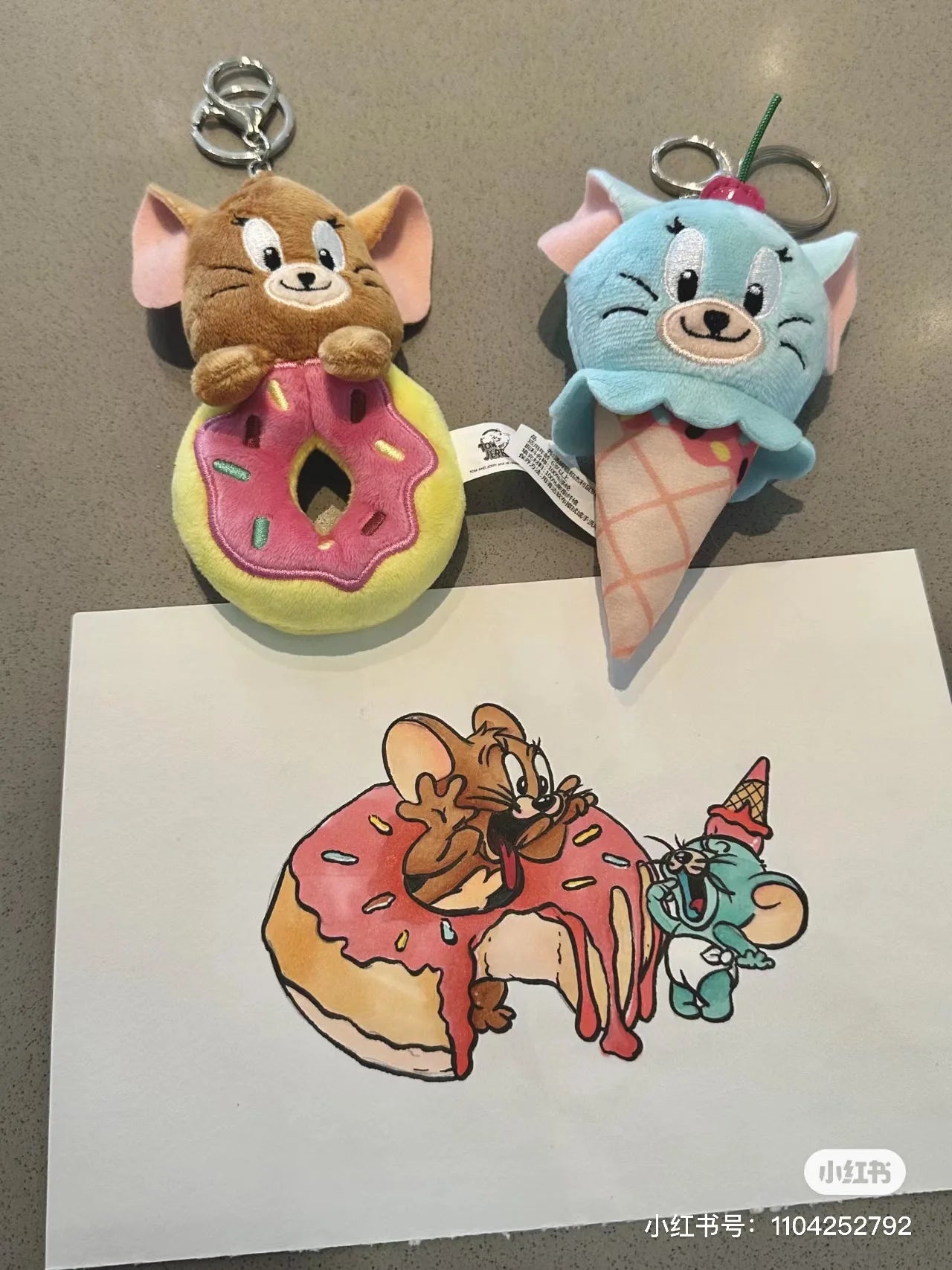 Hot 10cm Tom and Jerry Plush Keychain Mouse and Cat Cartoon Plushie Stuffed Animal Pou Doll for Kids Birthday Gift