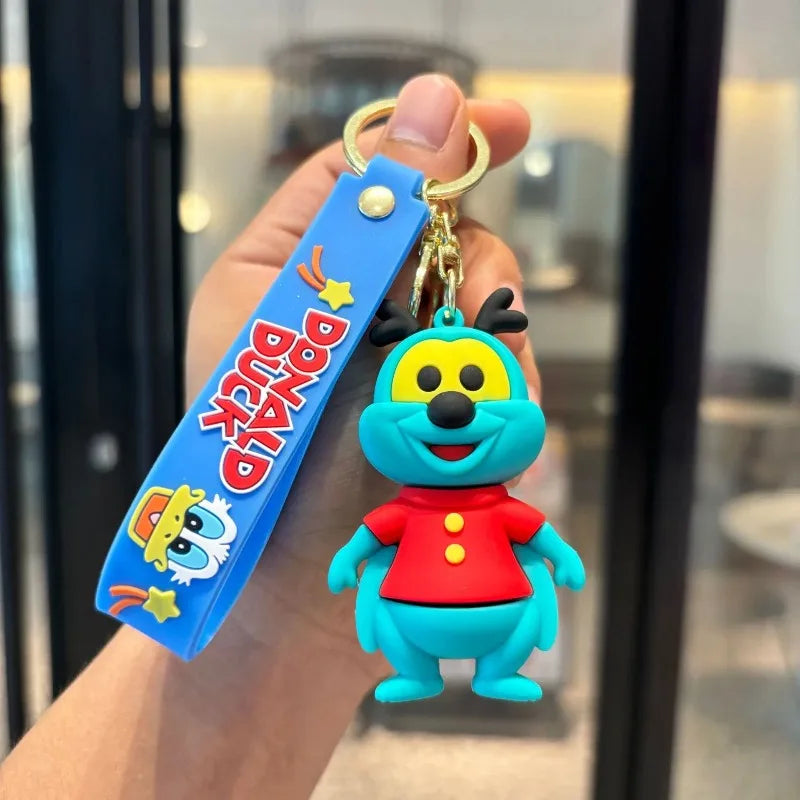 New classic cartoon Donald Duck Daisy keychain cute Disney cartoon character keychain pendant ornaments car keychain