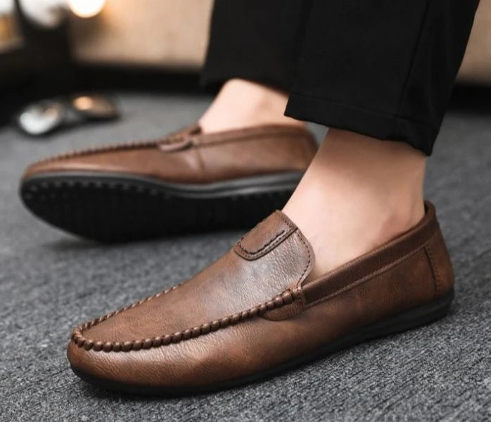 Round Toe Soft Flat Men's Leather Shoes High Quality Fashion Comfortable Designer 2025 Legitimate Luxury Sale Male Casual Shoe