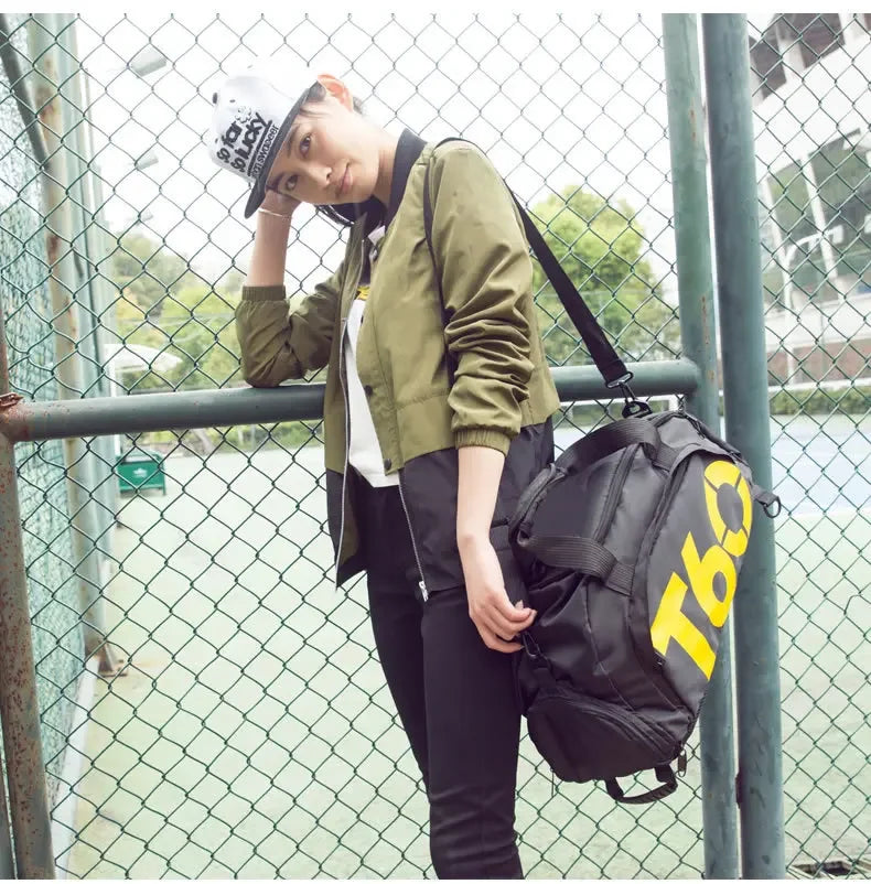 Gym Bags Waterproof Fitness Bag Men Women Sports Bag Outdoor Fitness Portable Bags Ultralight Yoga Sports Large Travel Backpack