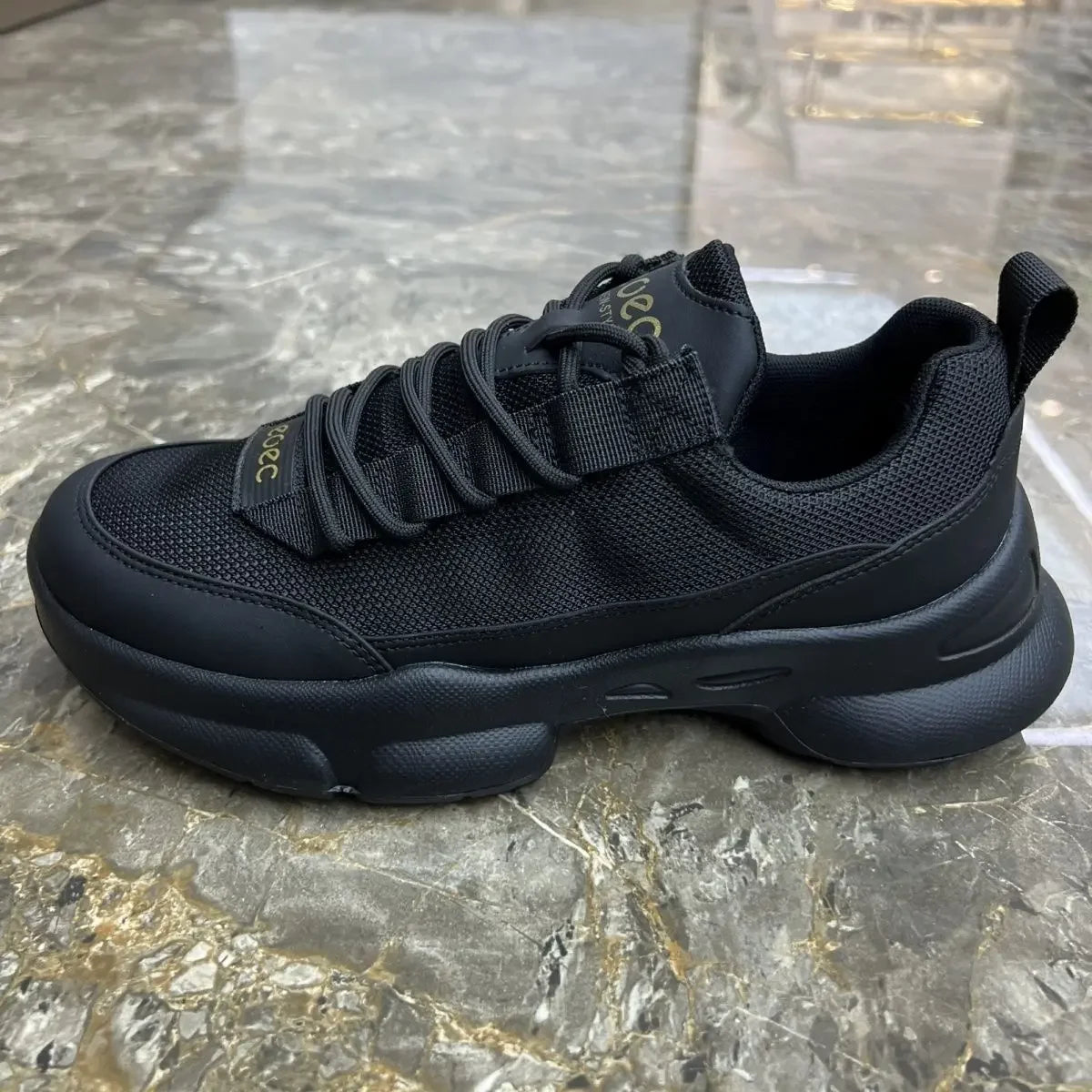 Sport Shoes Men's Tennis Shoes Are Comfortable Breathable Fashionable Versatile Trendy Black Casual Men's Shoe Designer Shoes