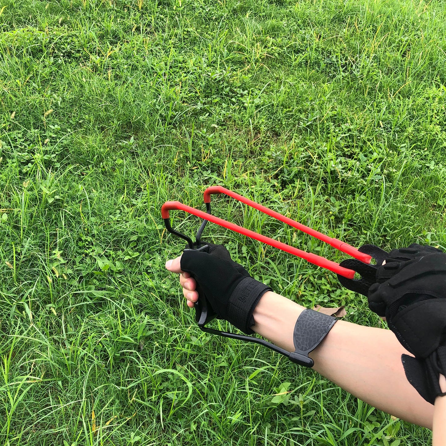 Slingshot for beginners, high stability, high elasticity training slingshot(Simplified version).