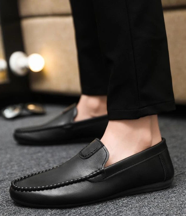 Round Toe Soft Flat Men's Leather Shoes High Quality Fashion Comfortable Designer 2025 Legitimate Luxury Sale Male Casual Shoe