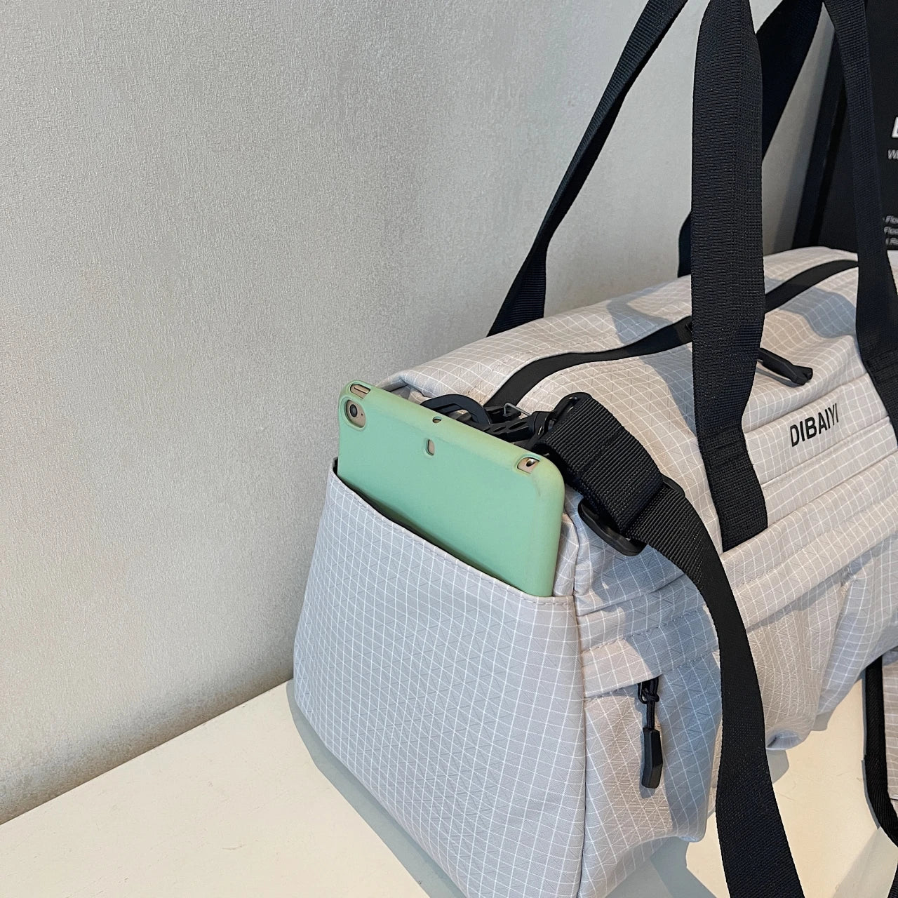 Outdoor bag picnic bag.Sports Gym Bag for Women Girls Travel Duffle Bag Lightweight Carry on Weekender Bag Overnight Bag Gifts