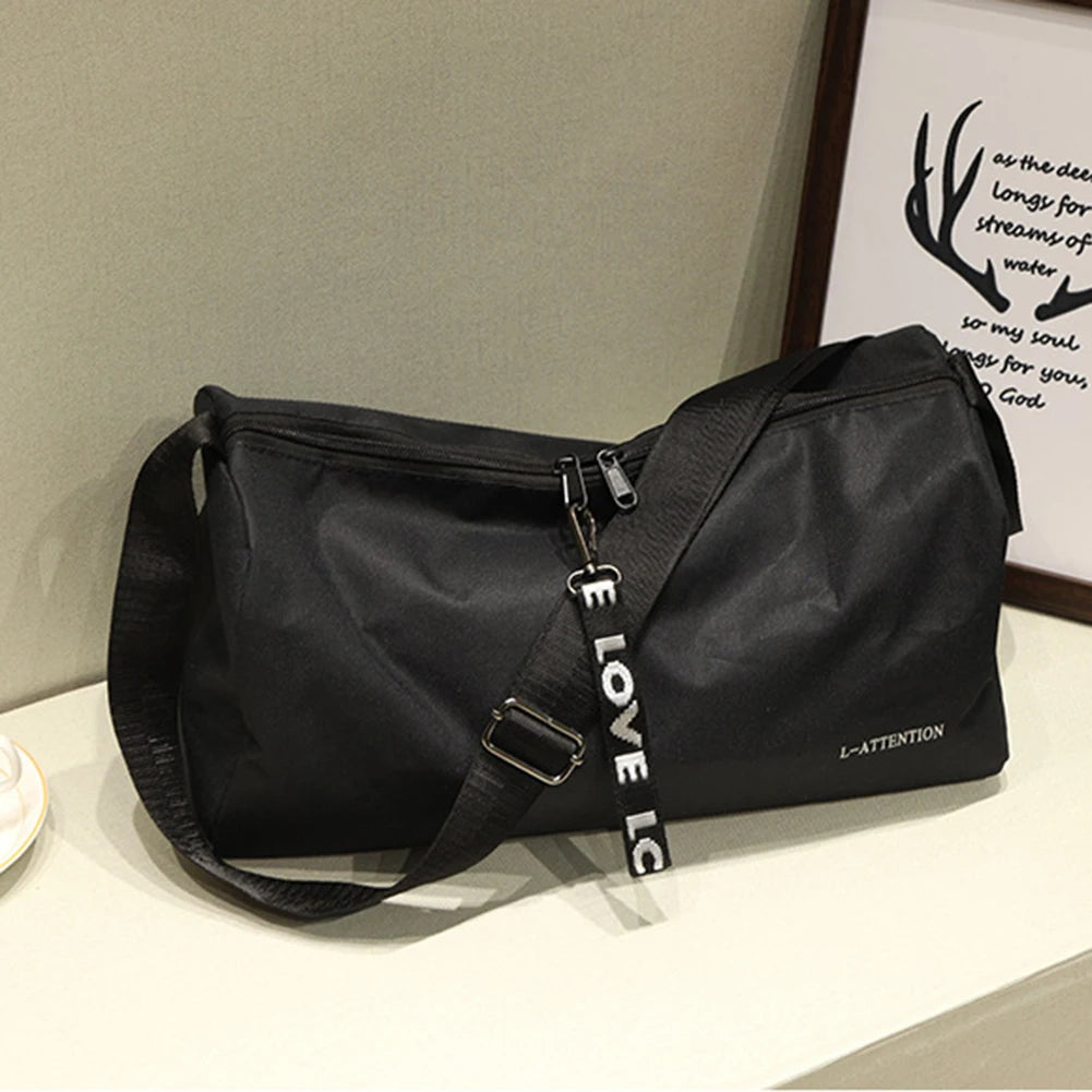 Fashion Outdoor Fitness Gym Bags Multifunction Sport Gym Storage Bag 600D Nylon Adjustable Strap for Weekend Training