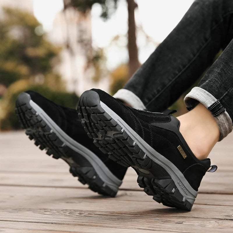 Outdoor Shoe Men Sneakers Autumn Slip On Casual Men Shoes Breathable Suede Leather Shoe Anti-skid Walking Shoe Hot Sale Footwear