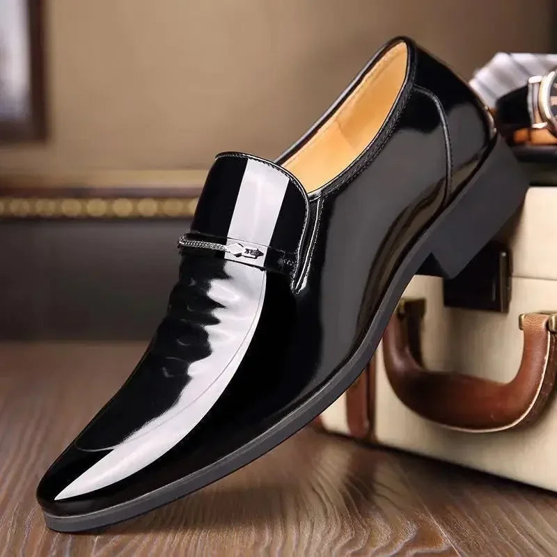 Social Shoe for Men Pointed Toe Office Patent Leather Bright Upper Dress Shoes Man Footwear Low Price Cheap Clearance Legitimate