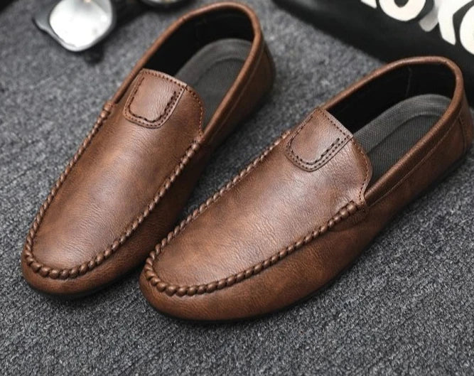 Round Toe Soft Flat Men's Leather Shoes High Quality Fashion Comfortable Designer 2025 Legitimate Luxury Sale Male Casual Shoe