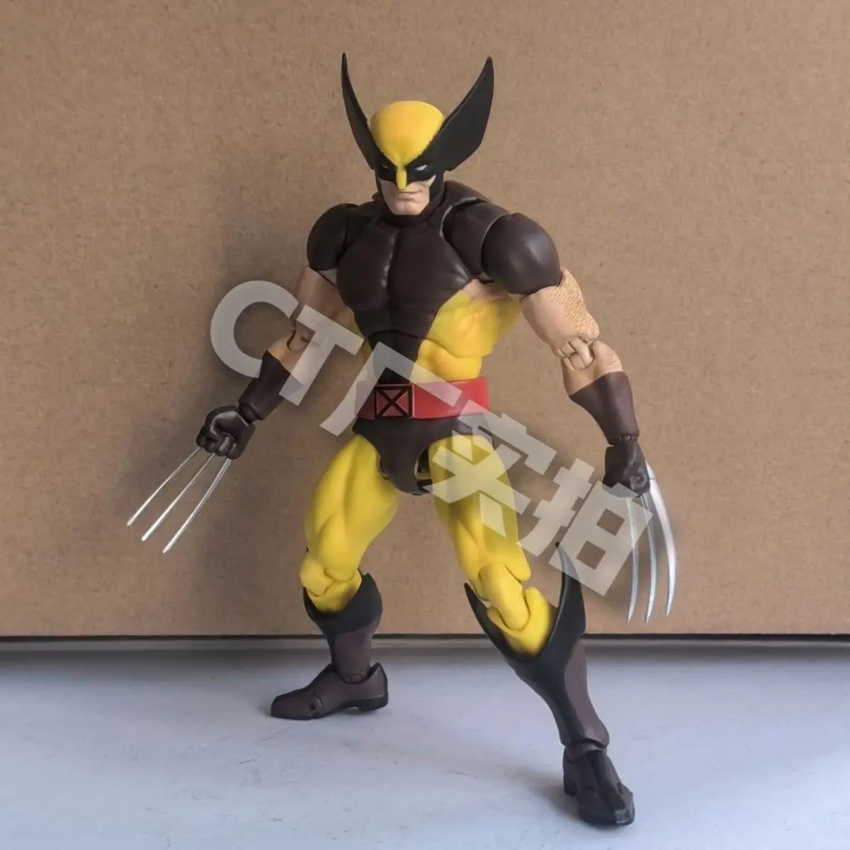 New CT Toys Mafex 96 Wolverine Figure Brown Comic X-Men Action Figure Mafex 138 Shf Anime Figurine Ko Model Toy Gifts
