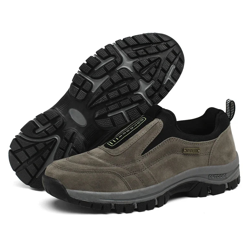Outdoor Shoe Men Sneakers Sping Slip On Casual Men Shoes Breathable Suede Leather Shoe Anti-skid Walking Shoe Hot Sale Footwear