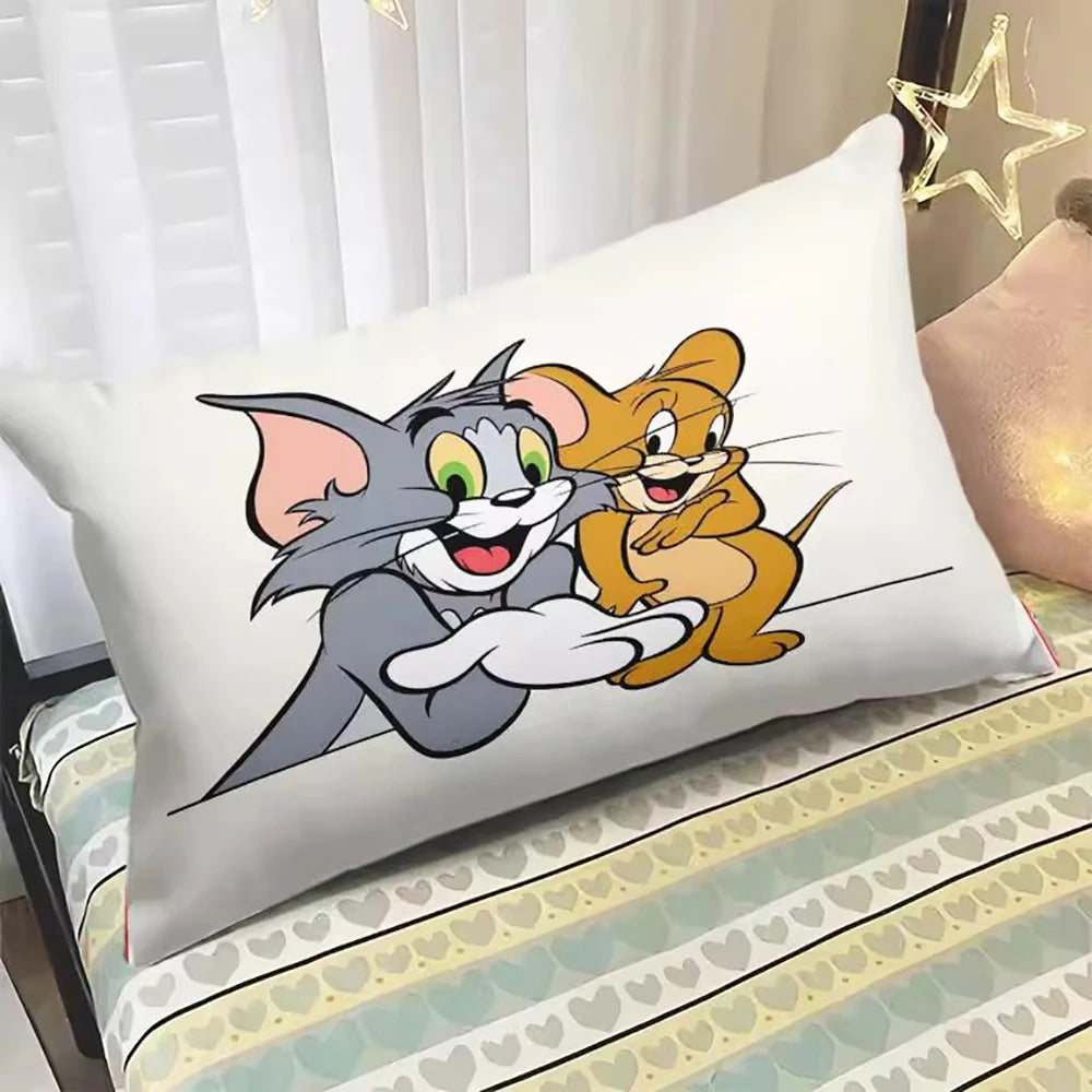 Tom and Jerry hug pillowcase surrounding cartoon Tom and Jerry long pillowcase sofa pillowcase children's holiday gift
