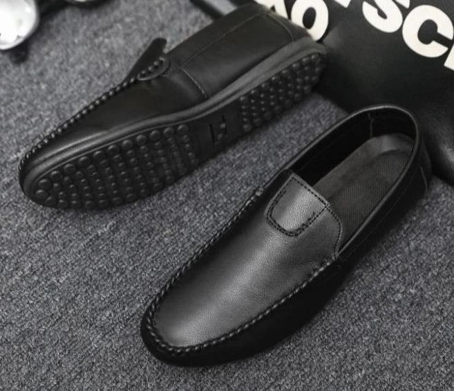 Round Toe Soft Flat Men's Leather Shoes High Quality Fashion Comfortable Designer 2025 Legitimate Luxury Sale Male Casual Shoe