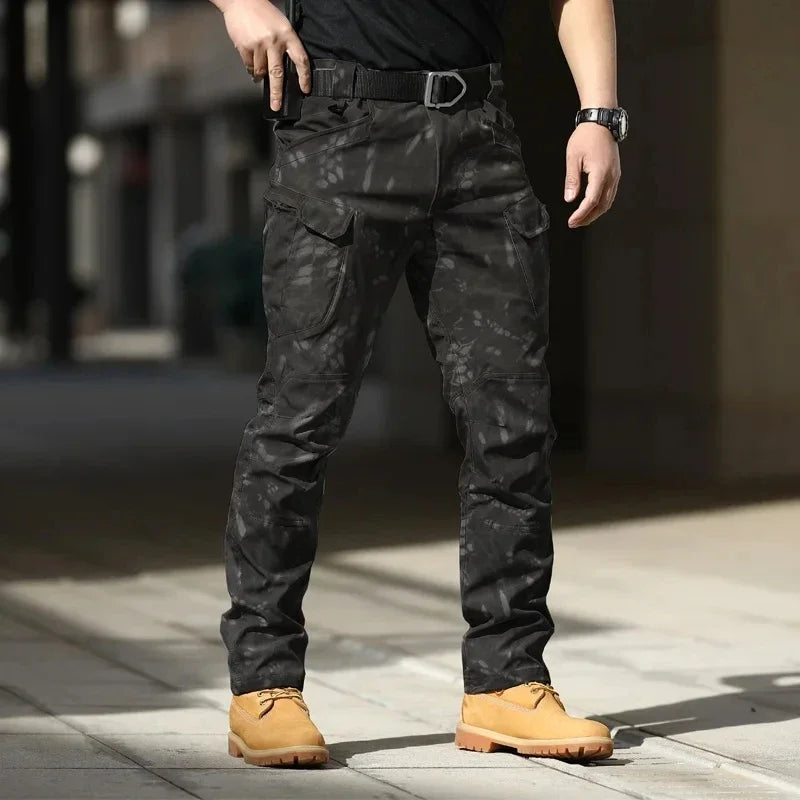 Tactical cargo pants, multi-pocket outdoor functional long pants for men, slim fit, durable and versatile