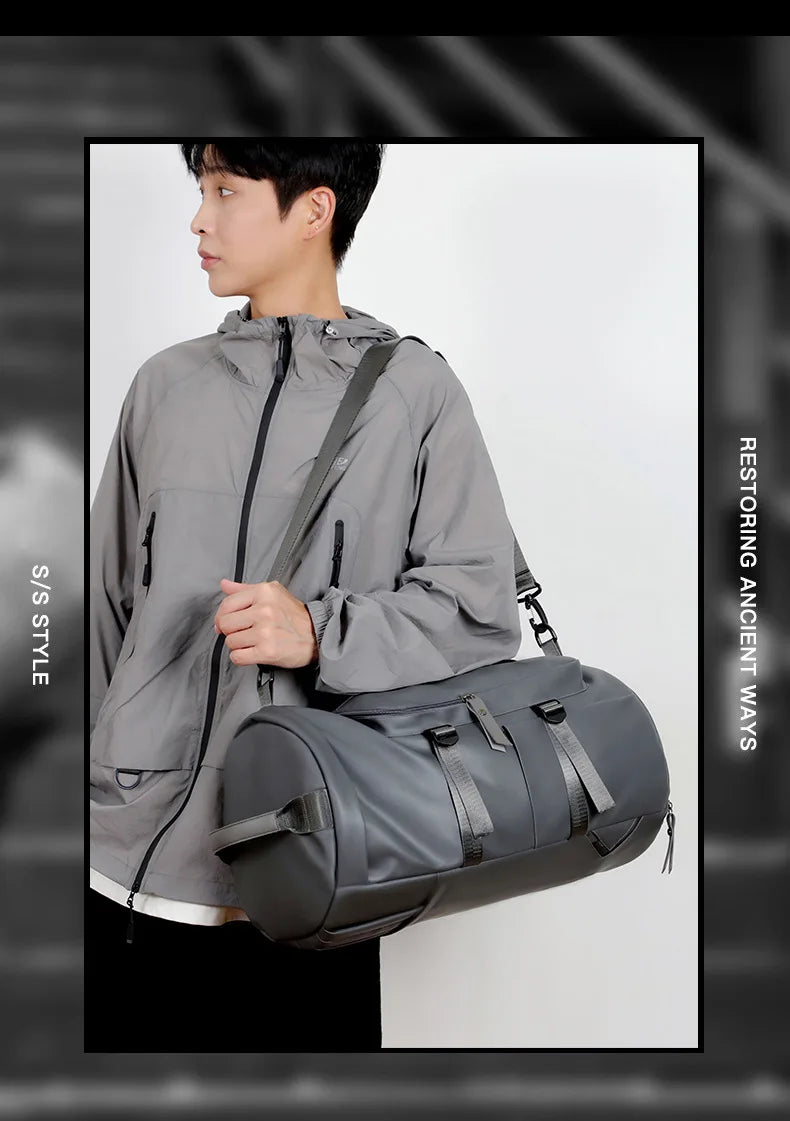 Sports Backpack, Large-Capacity Cylindrical Gym Bag, Unisex Training Bag, Dry and Wet Separation Handbag, Multi-Purpose Water-Repellent Travel Bag, Single Shoulder Crossbody Bag
