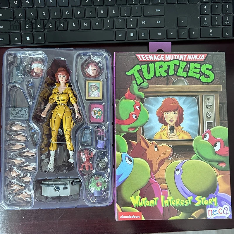 NECA Version 2.0 Yellow Clothes Female Reporter Action Figurine GK Statue Collection Model Toys Christmas Gift