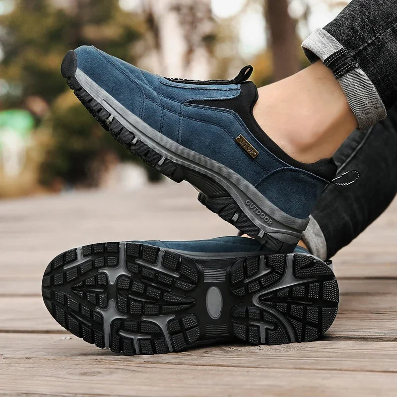 Outdoor Shoe Men Sneakers Sping Slip On Casual Men Shoes Breathable Suede Leather Shoe Anti-skid Walking Shoe Hot Sale Footwear
