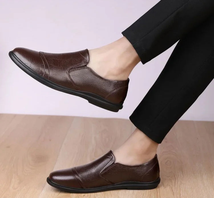 Social Shoe Male Spring Autumn Brown Men's Formal Shoes Round Toe Black Official Leather Casual Cowhide Footwear Clothing Office