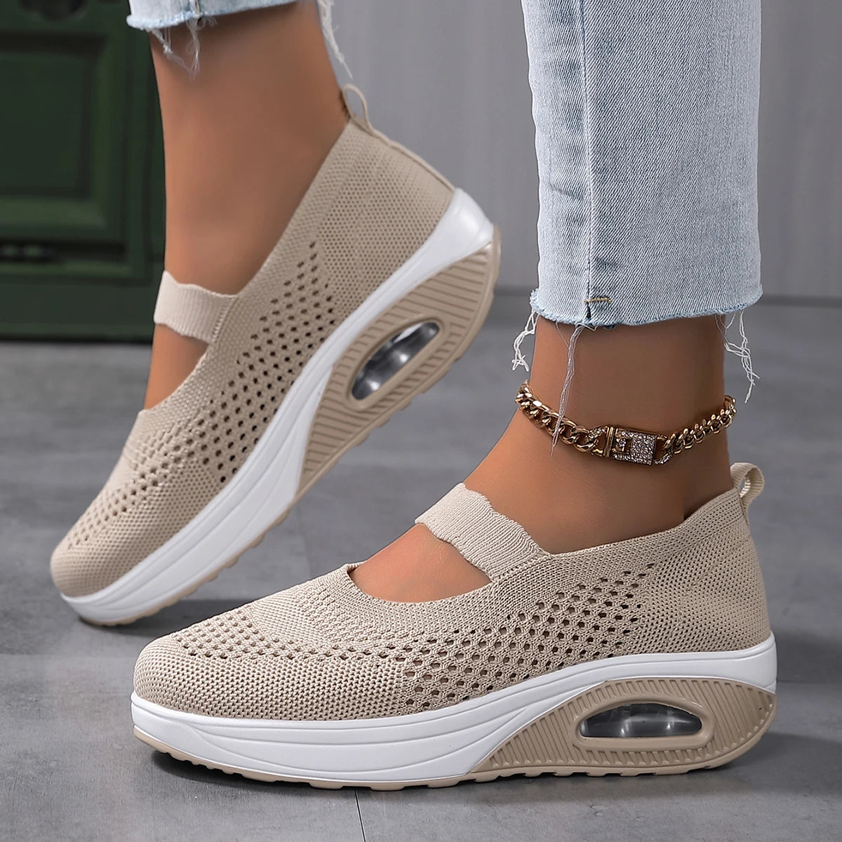 Round Toe Knitted Women'S Shoes With Thick Soles And Elevated Height, Single Shoe Size 35-43, Summer Breathable Casual Shoes