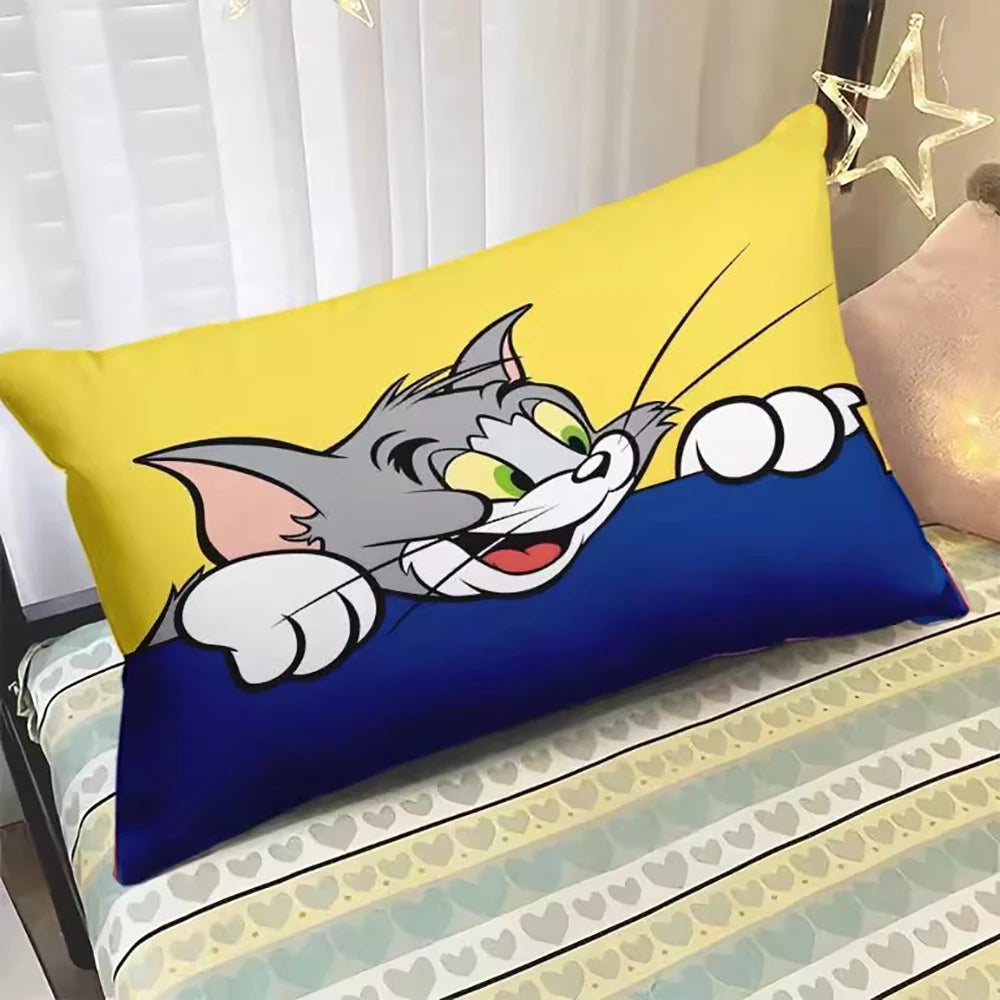 Tom and Jerry hug pillowcase surrounding cartoon Tom and Jerry long pillowcase sofa pillowcase children's holiday gift