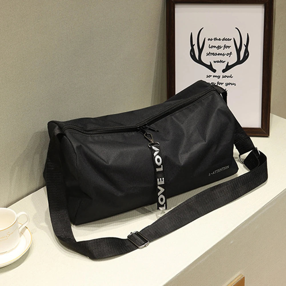 Portable Yoga Gym Sports Bag Multifunction Sport Gym Storage Bag 600D Nylon Adjustable Strap Fitness Bags for Weekend Training