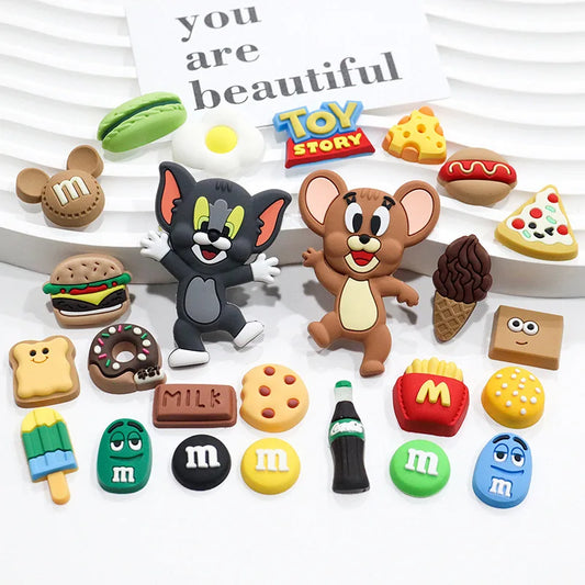 MINISO Dynamic Tom and Jerry set Food Theme for Cute Cartoon Shoe Charms Decoration Accessories for Classic Clog X-mas Gifts