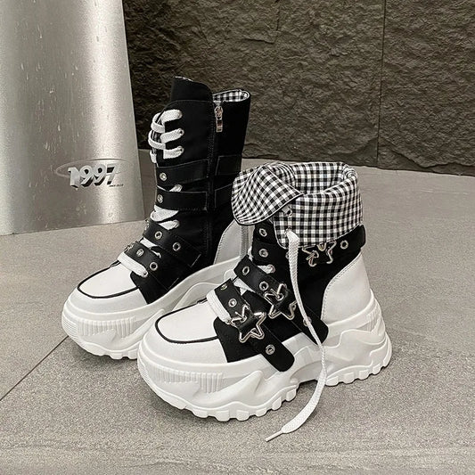 Women's Platform Boots New Round Head Belt Buckle Locomotive Boots European and American Thick-soled Boots for Women Botas Mujer
